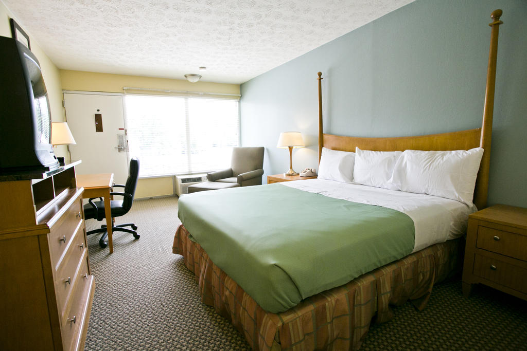 Star City Inn And Suites Grove Stadt Zimmer foto